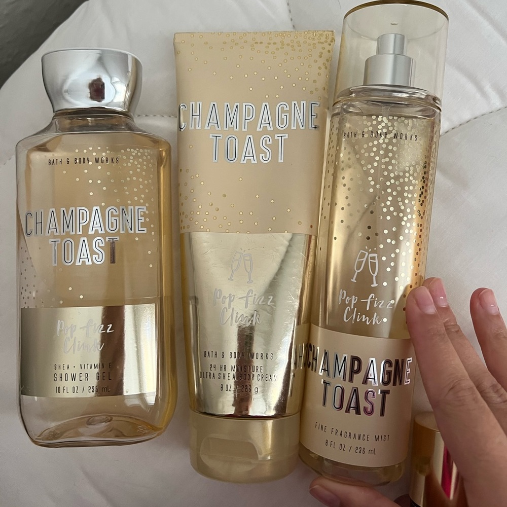 Champagne toast set